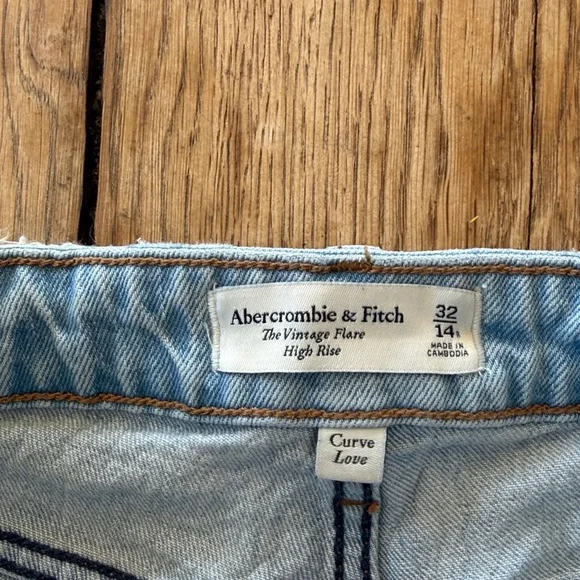 Abercrombie and Fitch The 70s Vintage Flare High-Rise Size 32/14 Curve Love - Picture 5 of 7